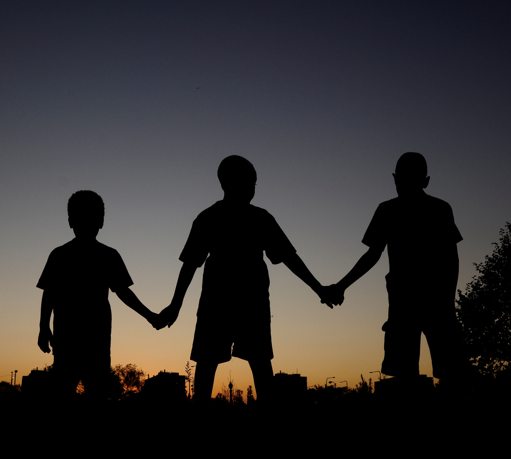 Brothers Silhouette by Nereyda Llorente / 500px