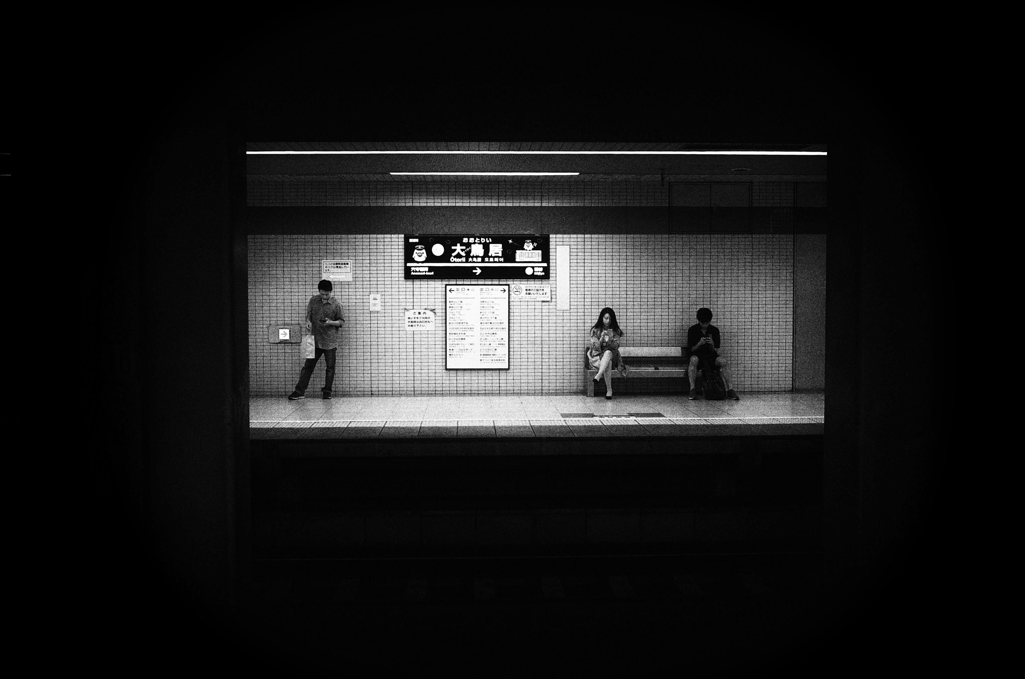 Ricoh GR sample photo. 駅 photography