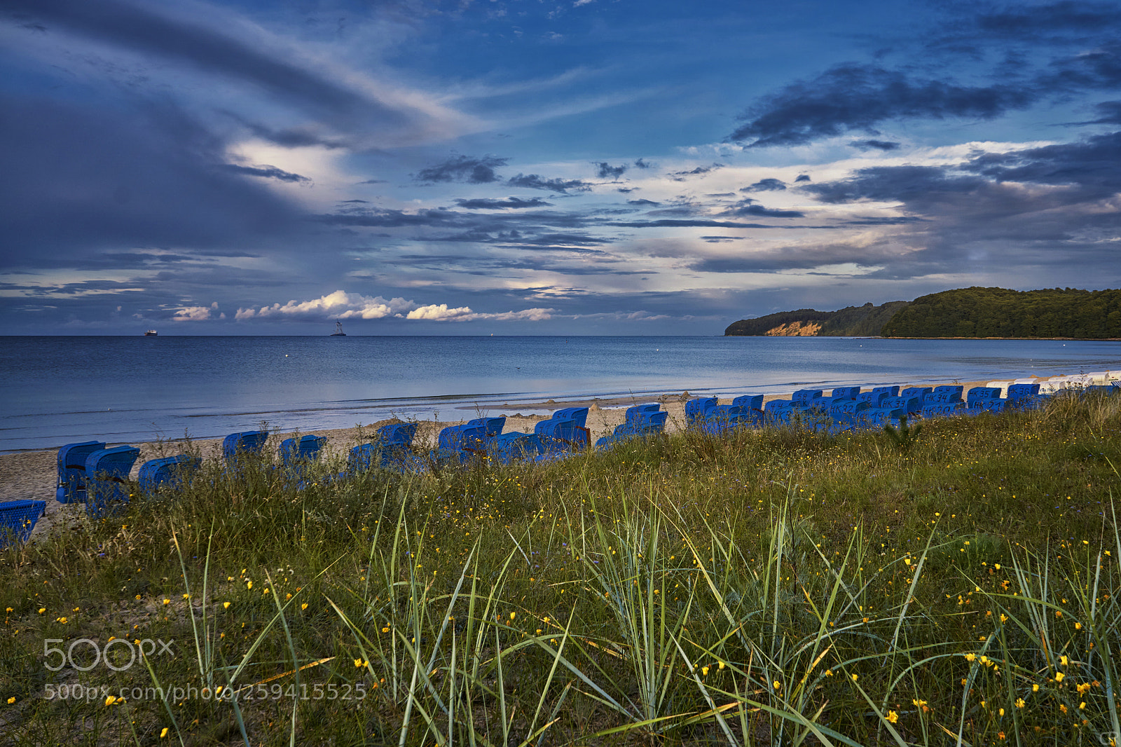 Sony a6000 sample photo. Blaue strandk rbe vor photography