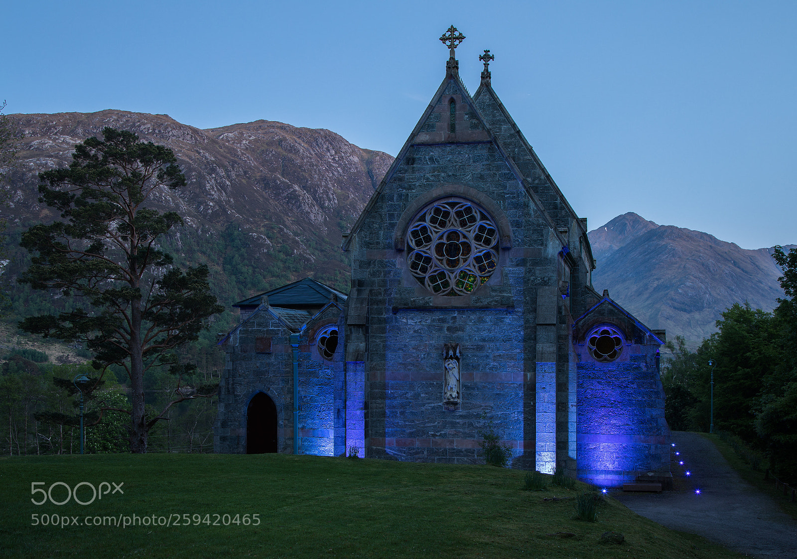 Canon EOS 5D Mark IV sample photo. St mary and st photography