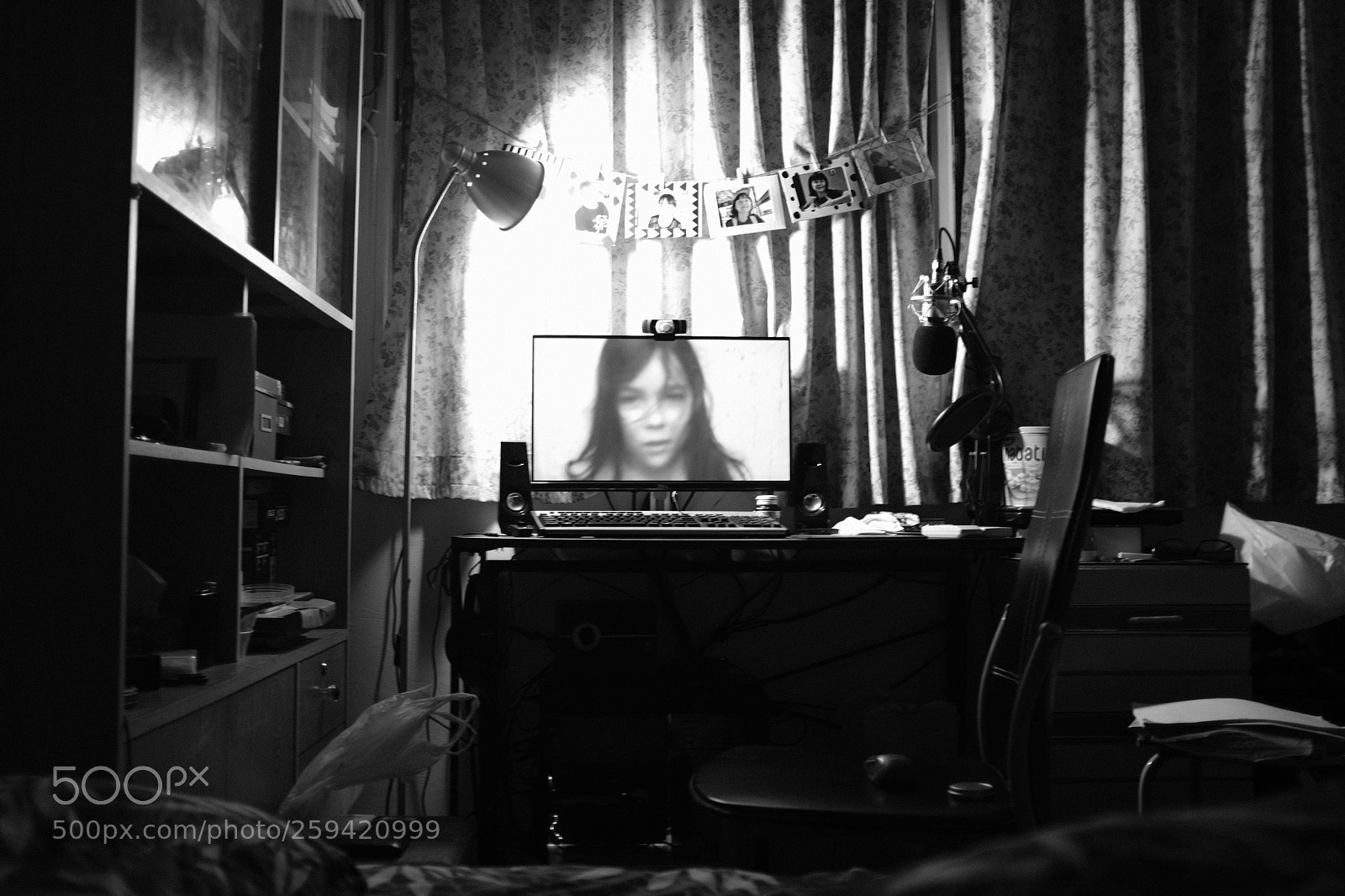 Fujifilm X100F sample photo. Room photography
