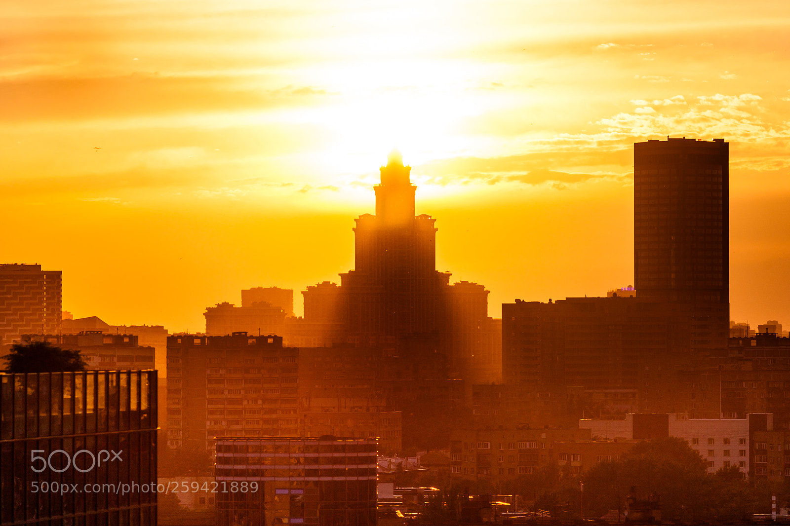 Canon EOS 5D Mark II sample photo. Evening in the city photography