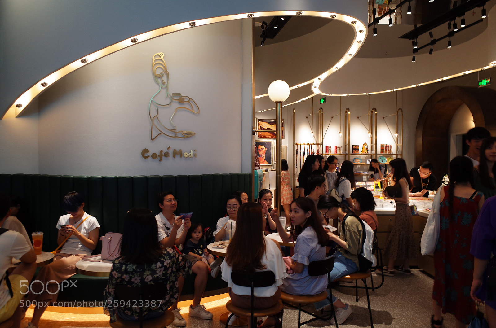 Ricoh GR II sample photo. Cafe in guangzhou photography