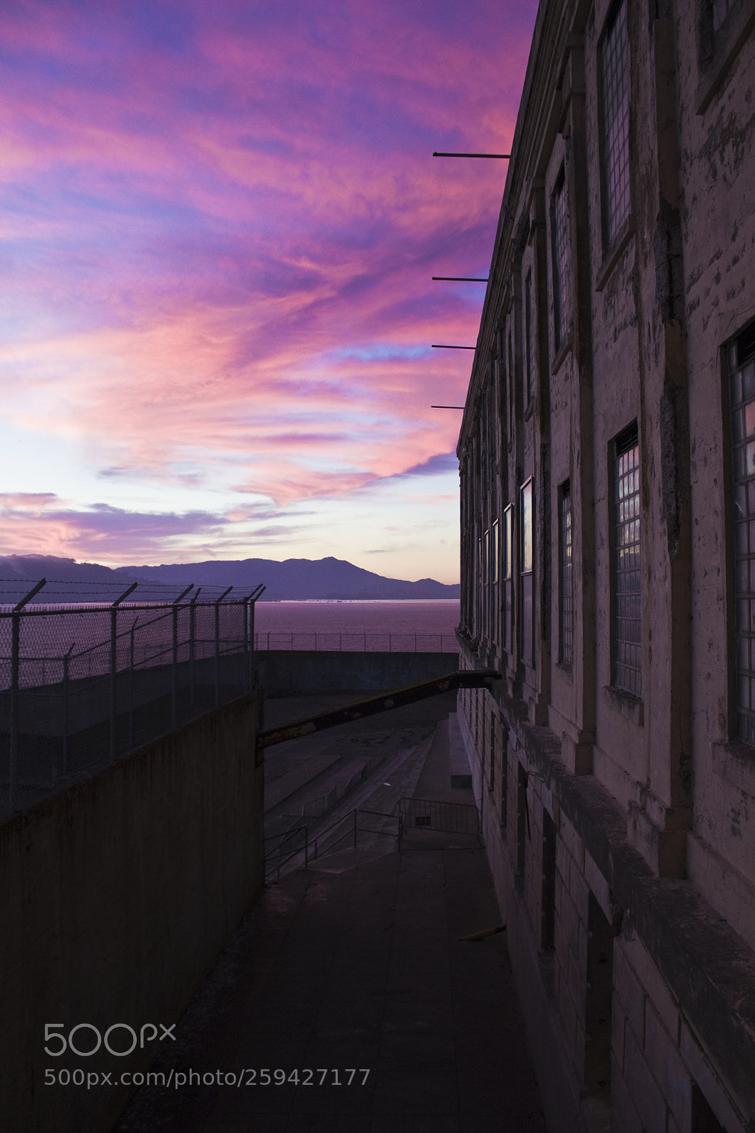 Canon EOS 600D (Rebel EOS T3i / EOS Kiss X5) sample photo. Alcatraz sunset photography