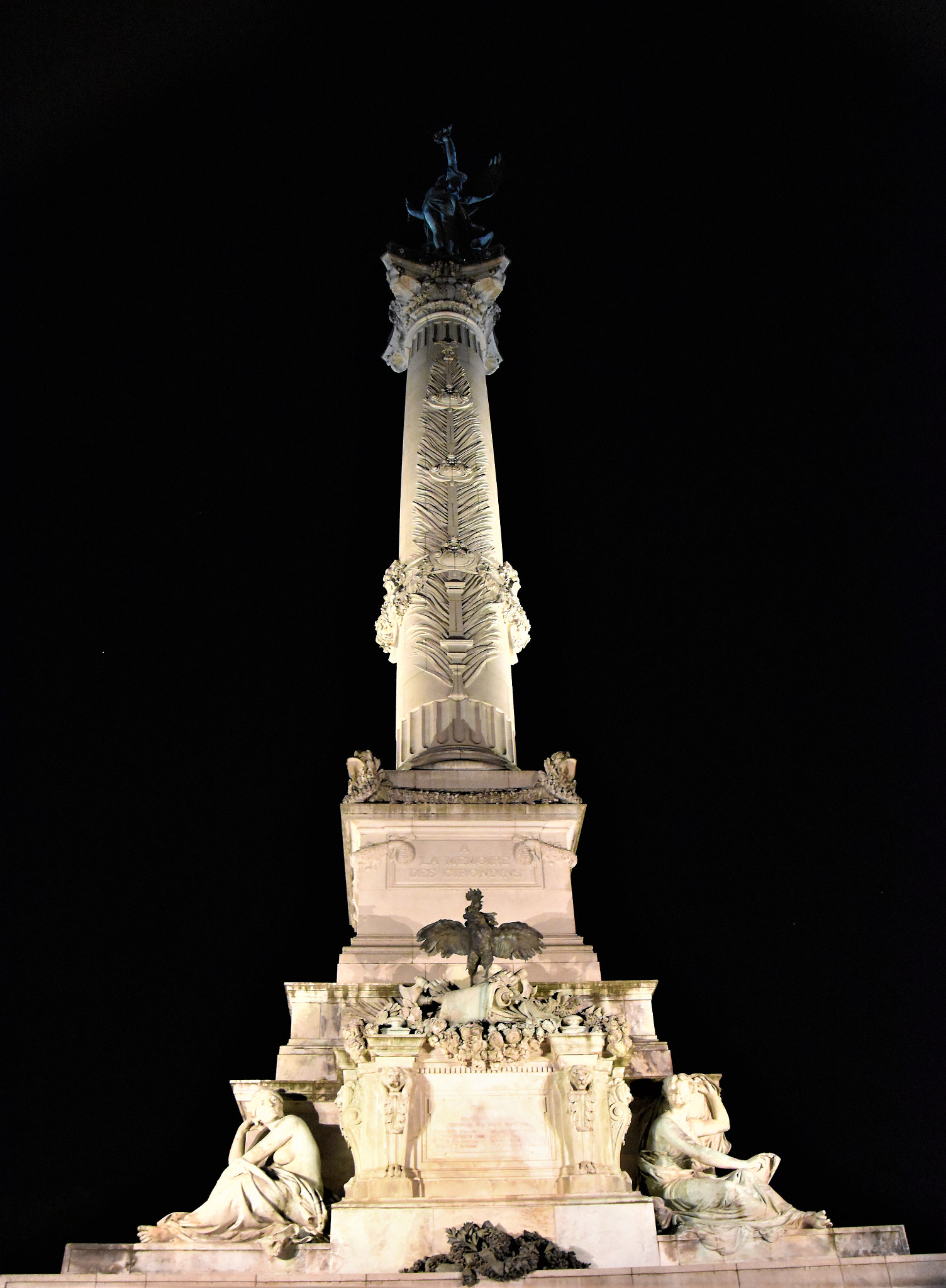 Nikon D5600 sample photo. Bordeaux style by night photography
