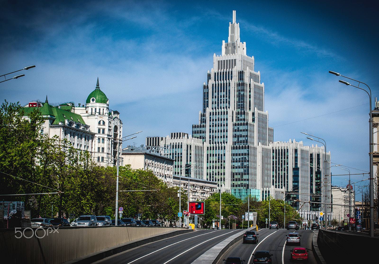 Sony Alpha DSLR-A330 sample photo. Skyscraper in moscow photography