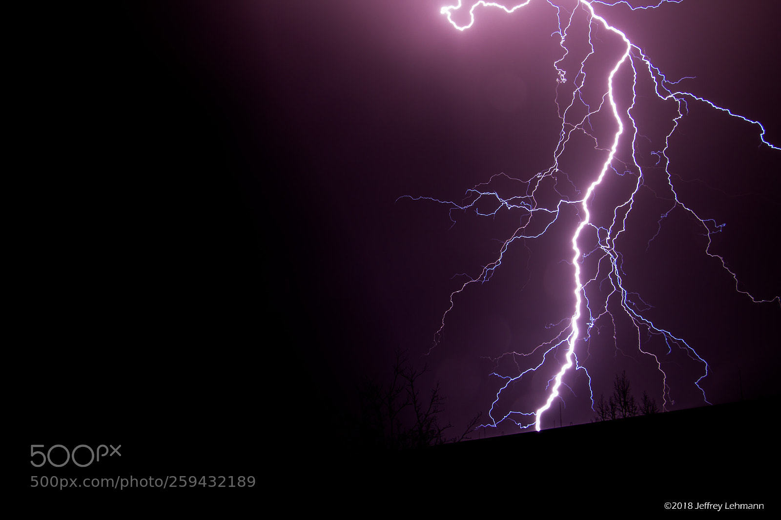 Canon EOS 700D (EOS Rebel T5i / EOS Kiss X7i) sample photo. Near thunderstorm photography