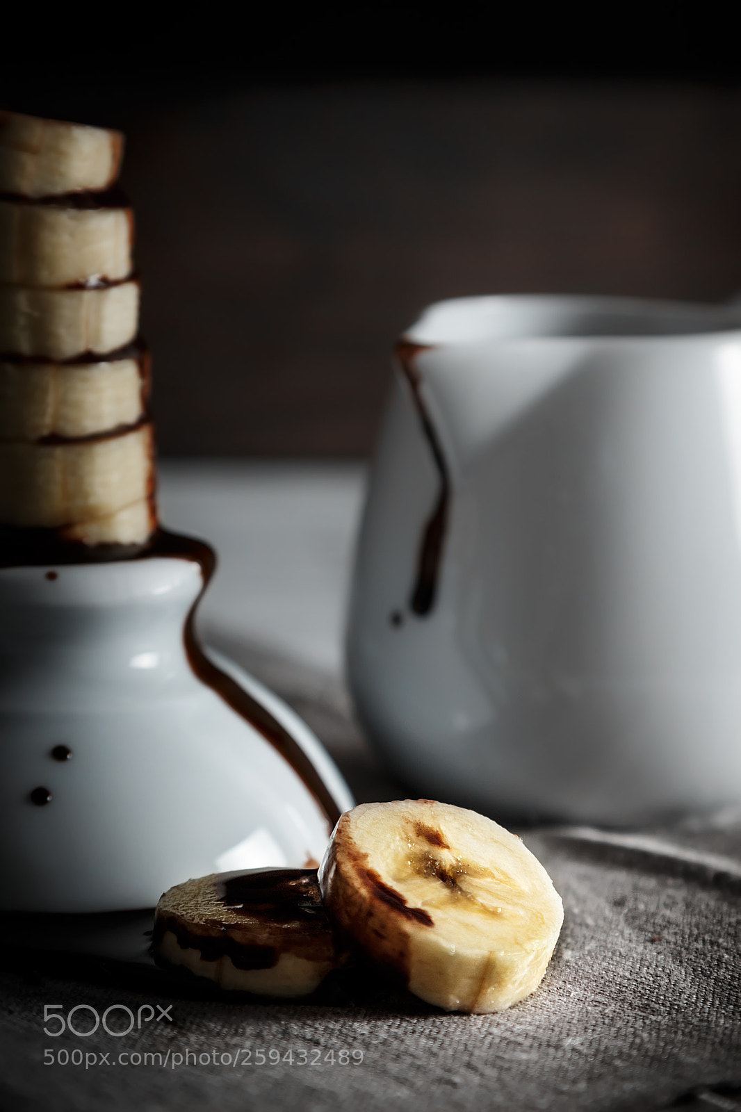 Canon EOS 700D (EOS Rebel T5i / EOS Kiss X7i) sample photo. Banana slices with chocolate. photography