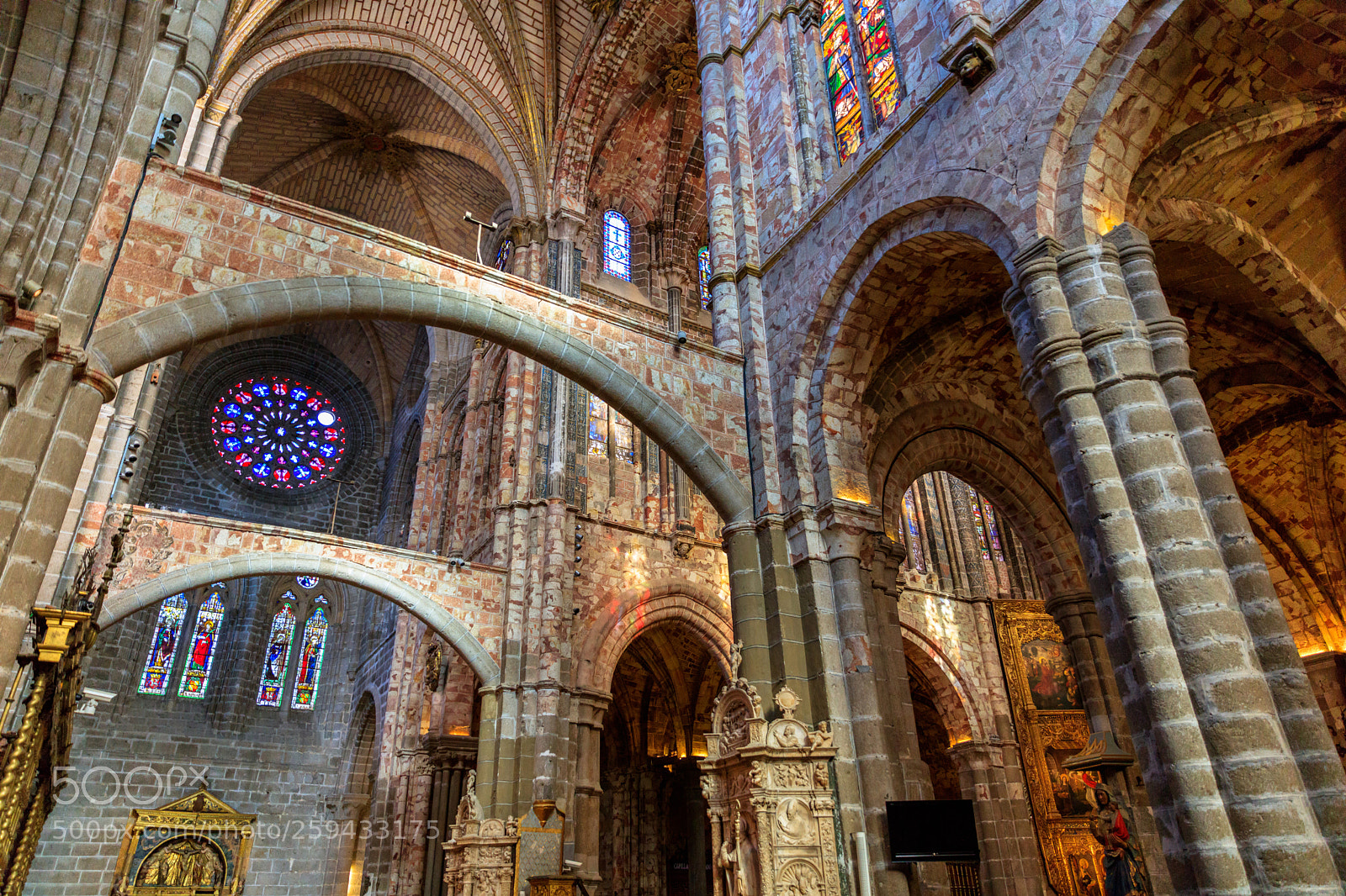 Canon EOS 5DS R sample photo. Interior catedral de avila photography