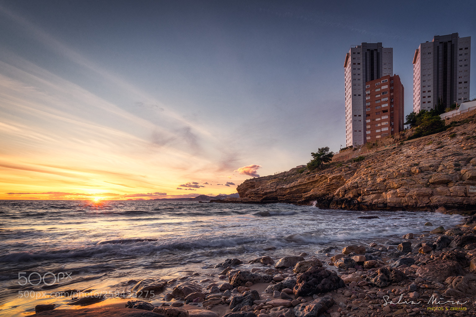 Sony a7 II sample photo. Mirant a la punta photography