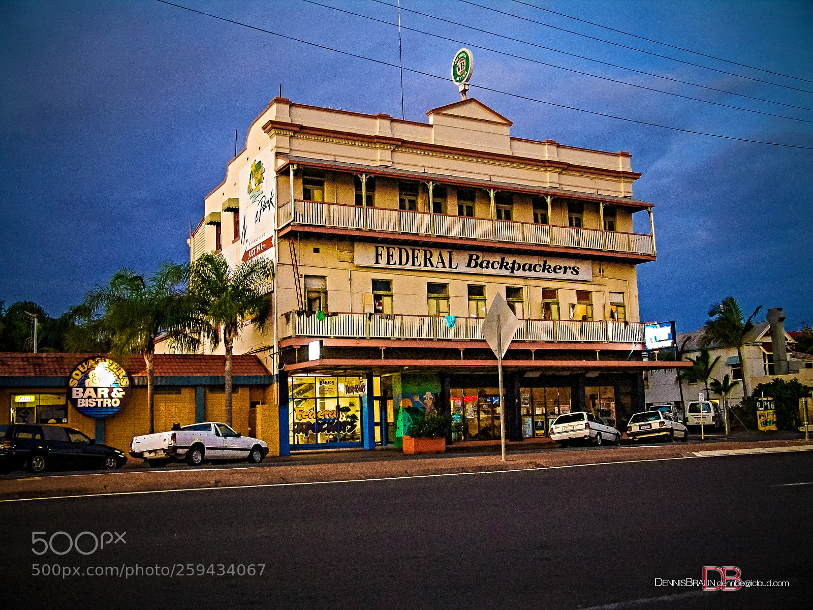 Sony DSC-F828 sample photo. Bundabergbpackers photography