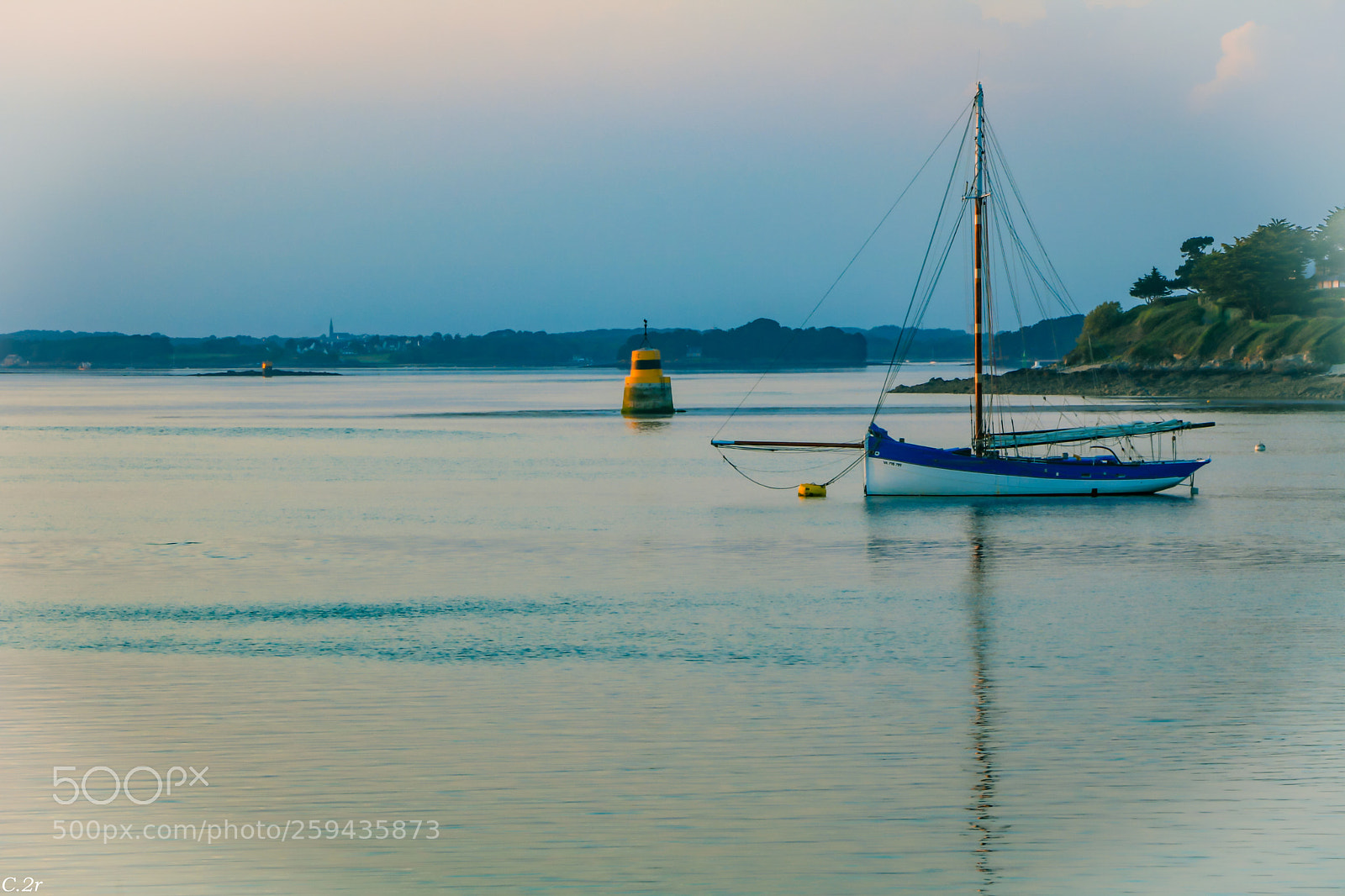 Canon EOS 750D (EOS Rebel T6i / EOS Kiss X8i) sample photo. Sailing ship in port photography