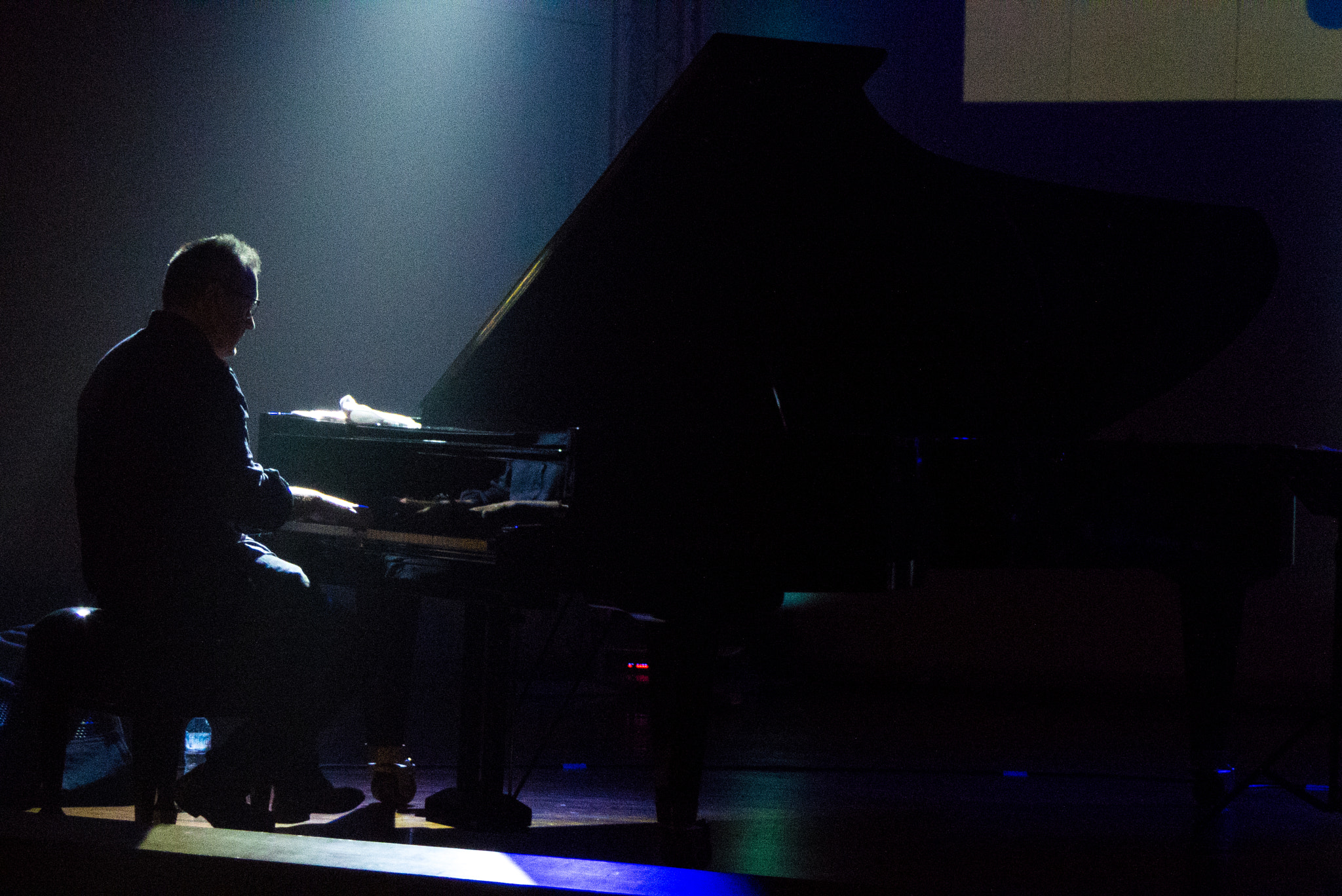 Panasonic Lumix DMC-ZS50 (Lumix DMC-TZ70) sample photo. Pietro vincenti, the pianist of t-riot photography