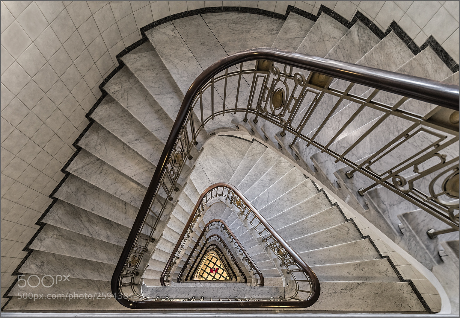 Canon EOS 5D Mark IV sample photo. Stairs in the m photography