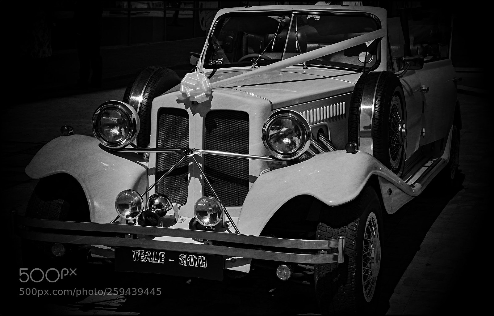 Nikon D5100 sample photo. The vintage bentley photography