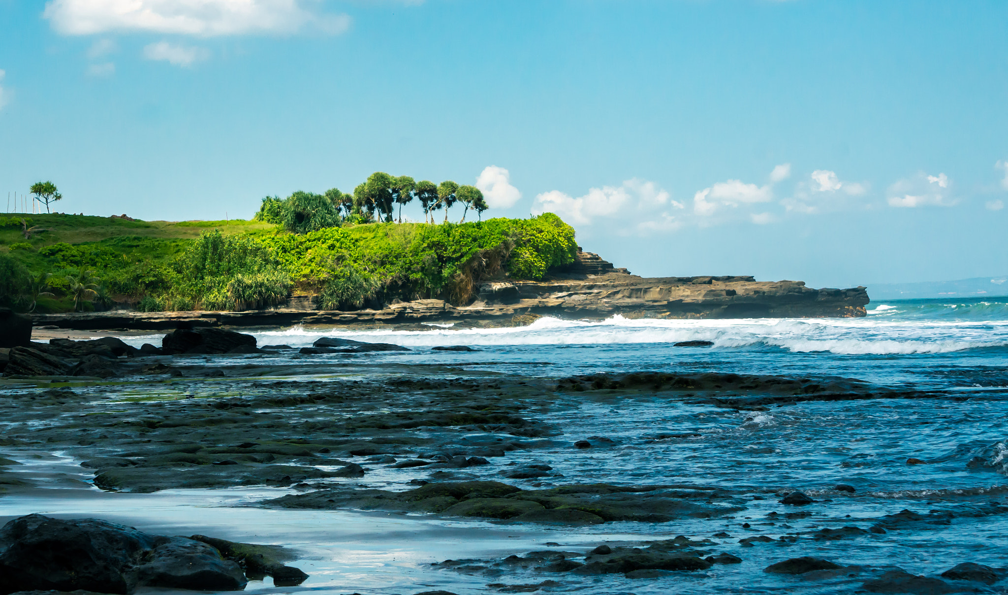 Sony Alpha NEX-5T sample photo. End of an island photography