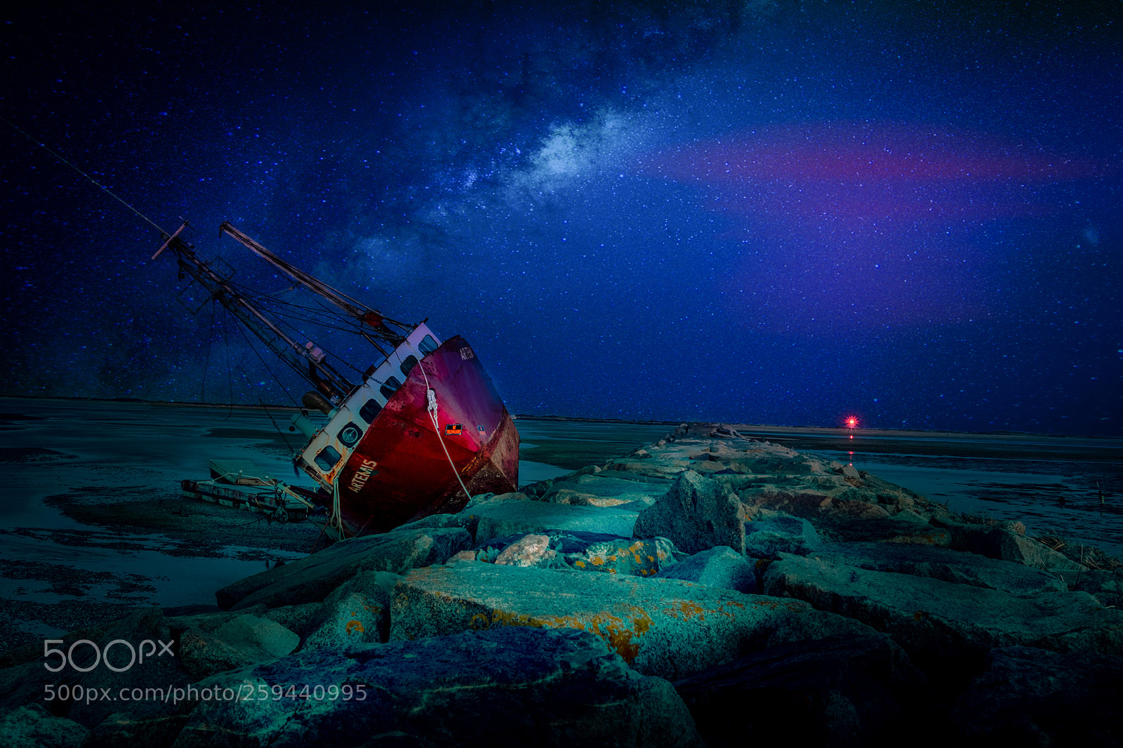Fujifilm X-T20 sample photo. Provincetown old shipwreck photography