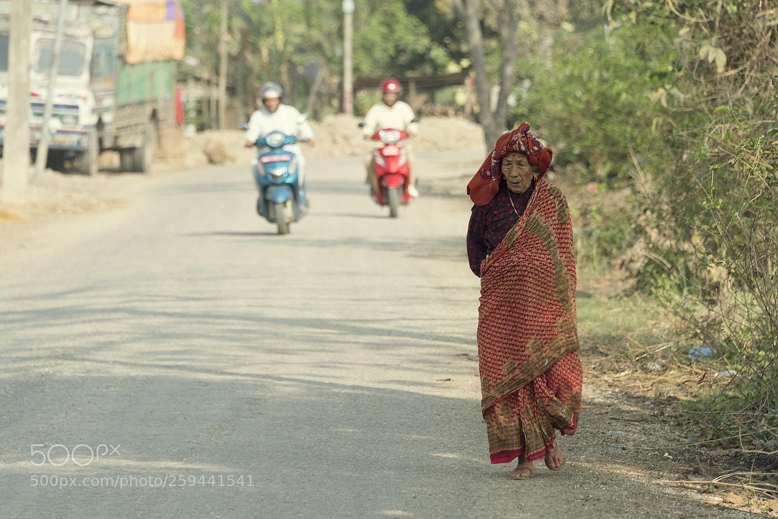 Nikon D750 sample photo. Lady in red photography