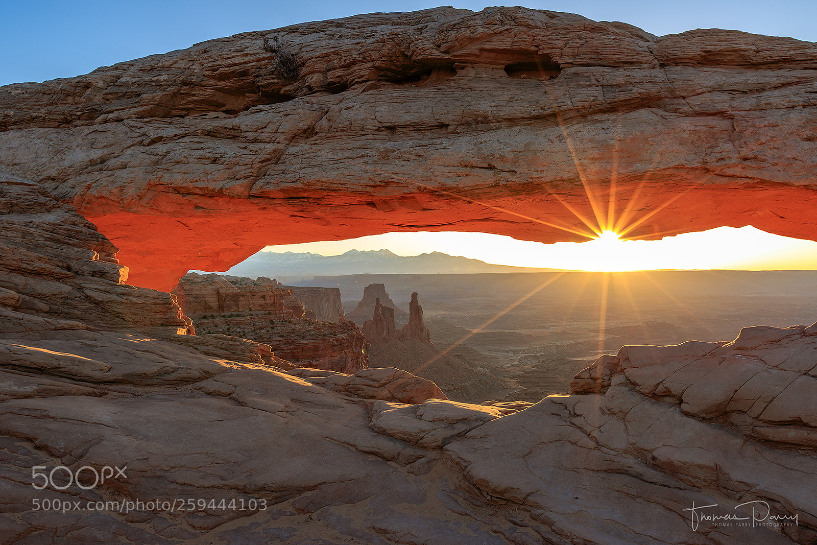 Canon EOS 7D Mark II sample photo. Mesa arch sunrise photography