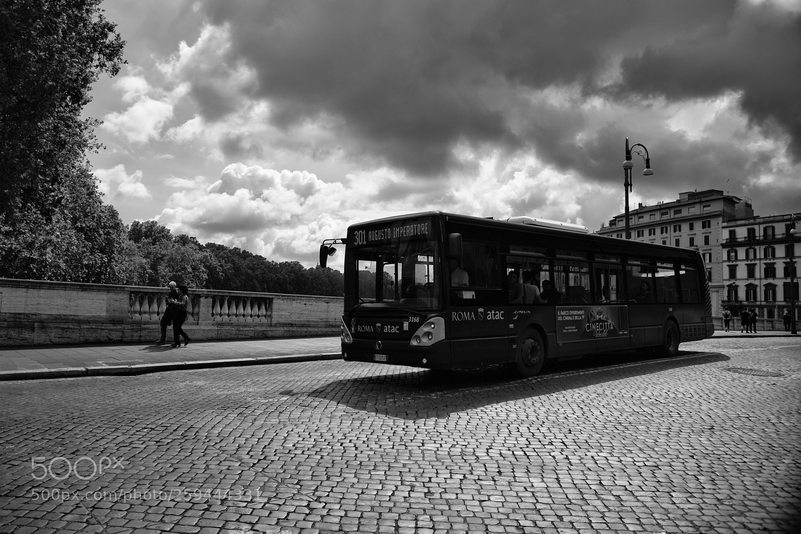 Nikon D750 sample photo. Bus photography