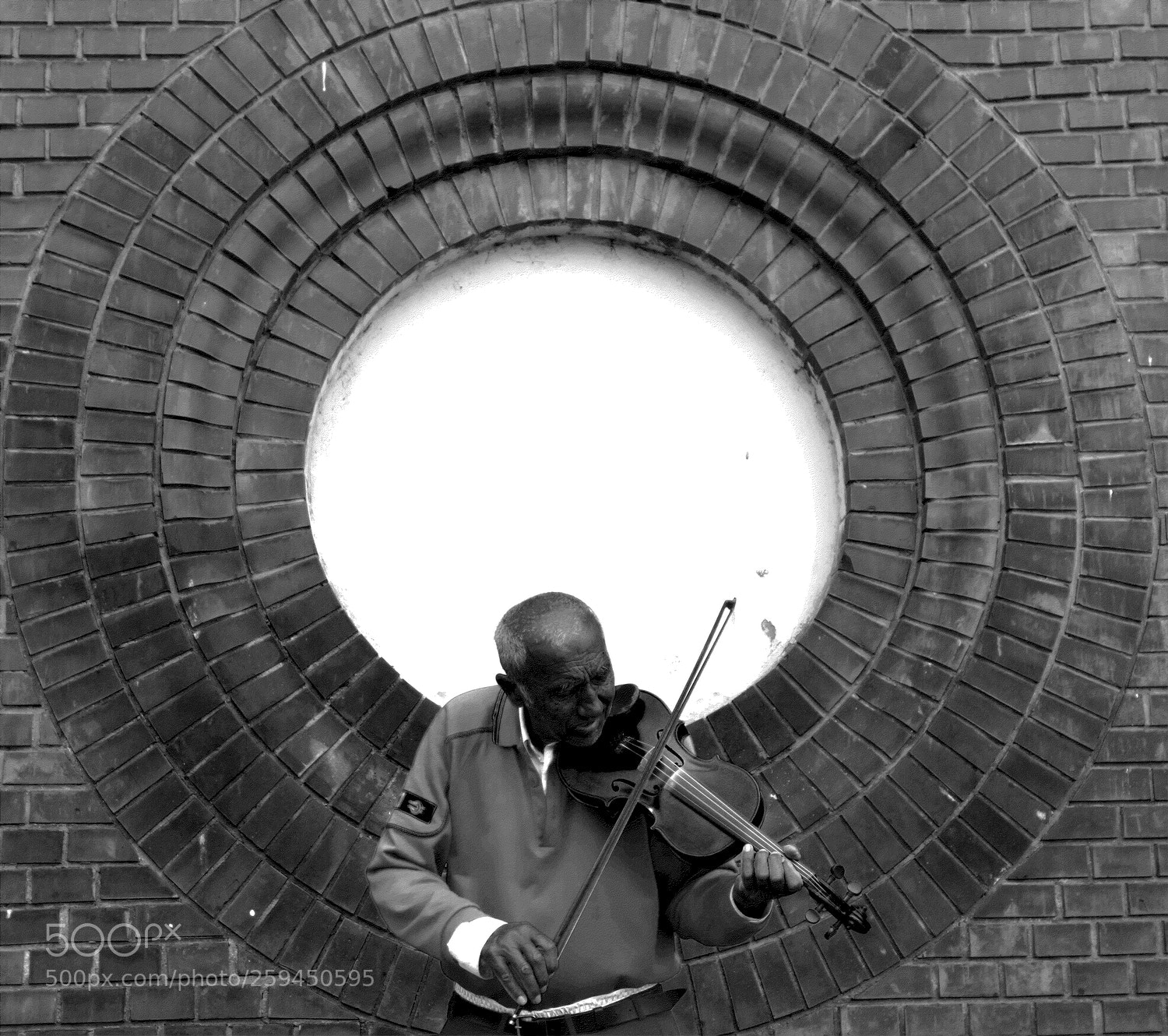 Sony Cyber-shot DSC-RX100 sample photo. Music hole photography
