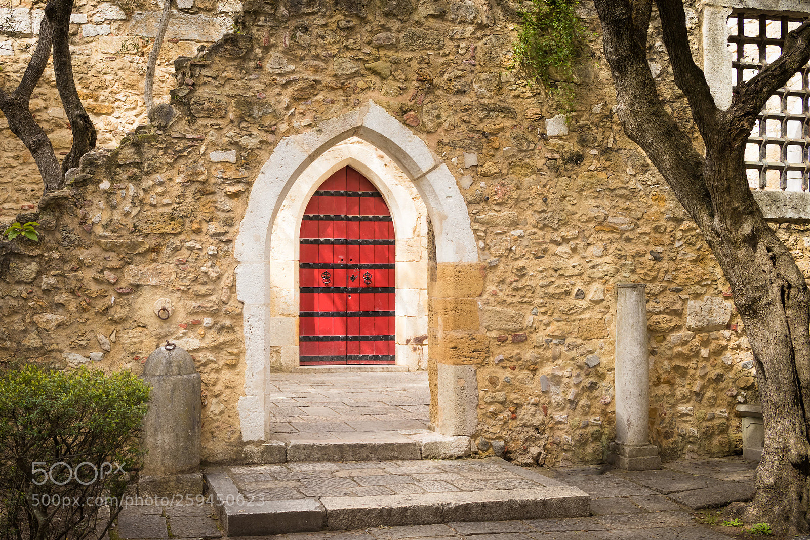 Canon EOS 80D sample photo. Doors photography