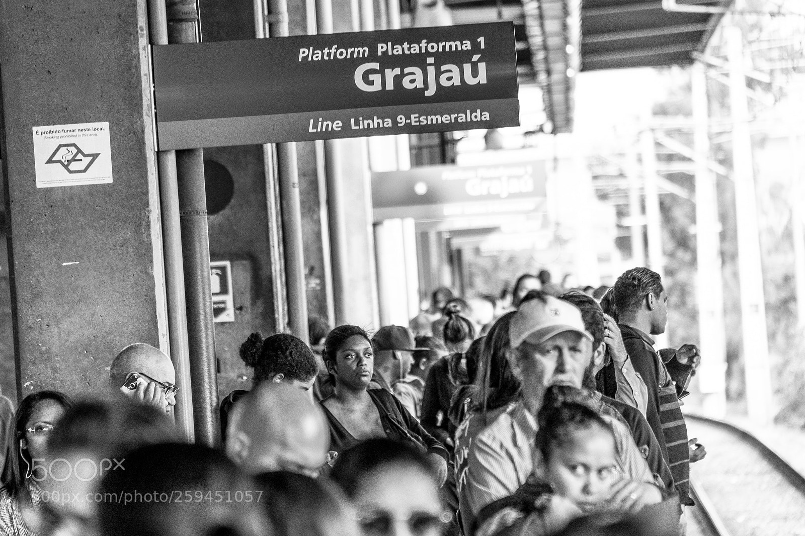 Nikon D5500 sample photo. Waiting for the train photography