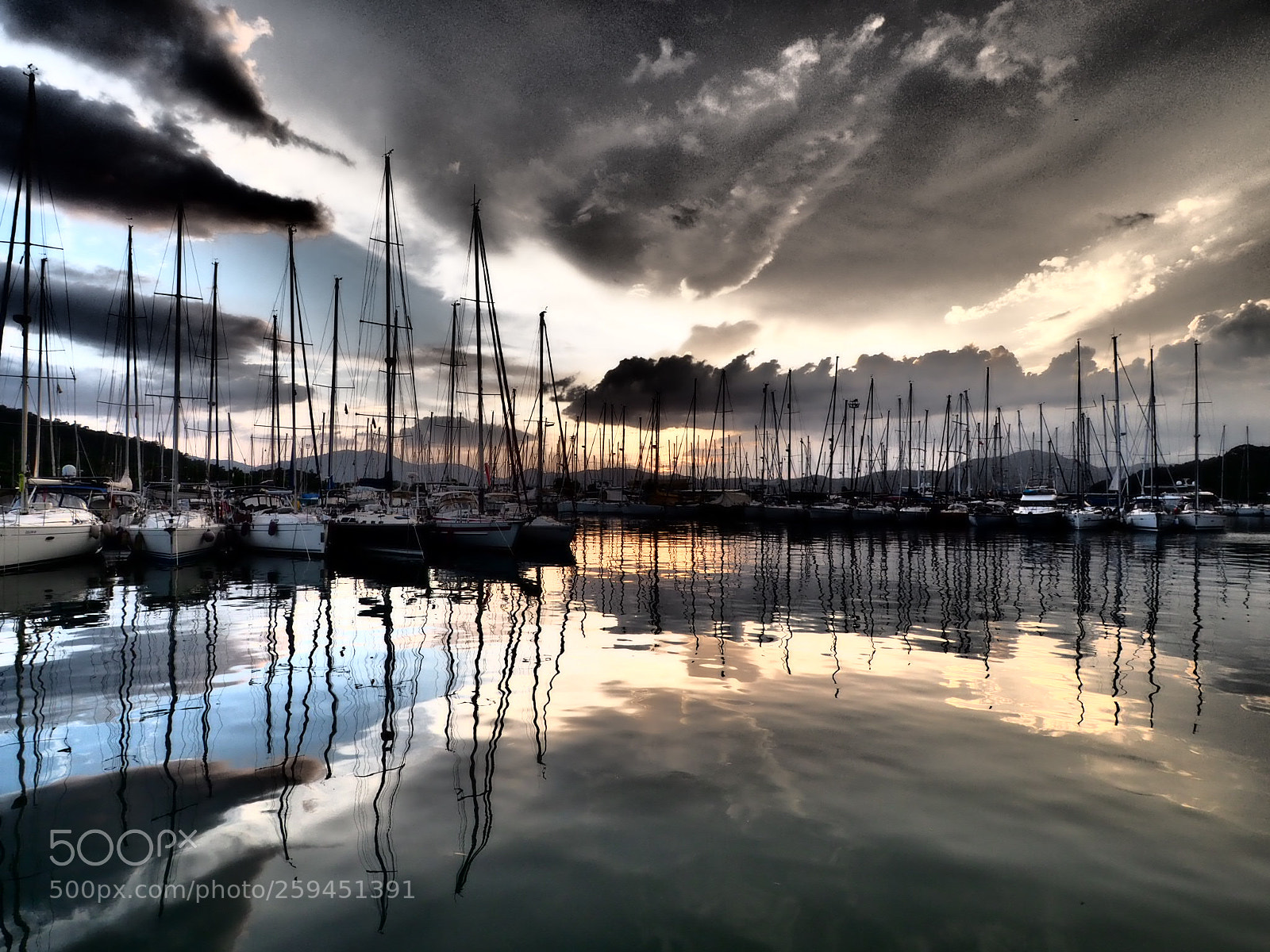 Olympus OM-D E-M5 II sample photo. Magestic sunset photography