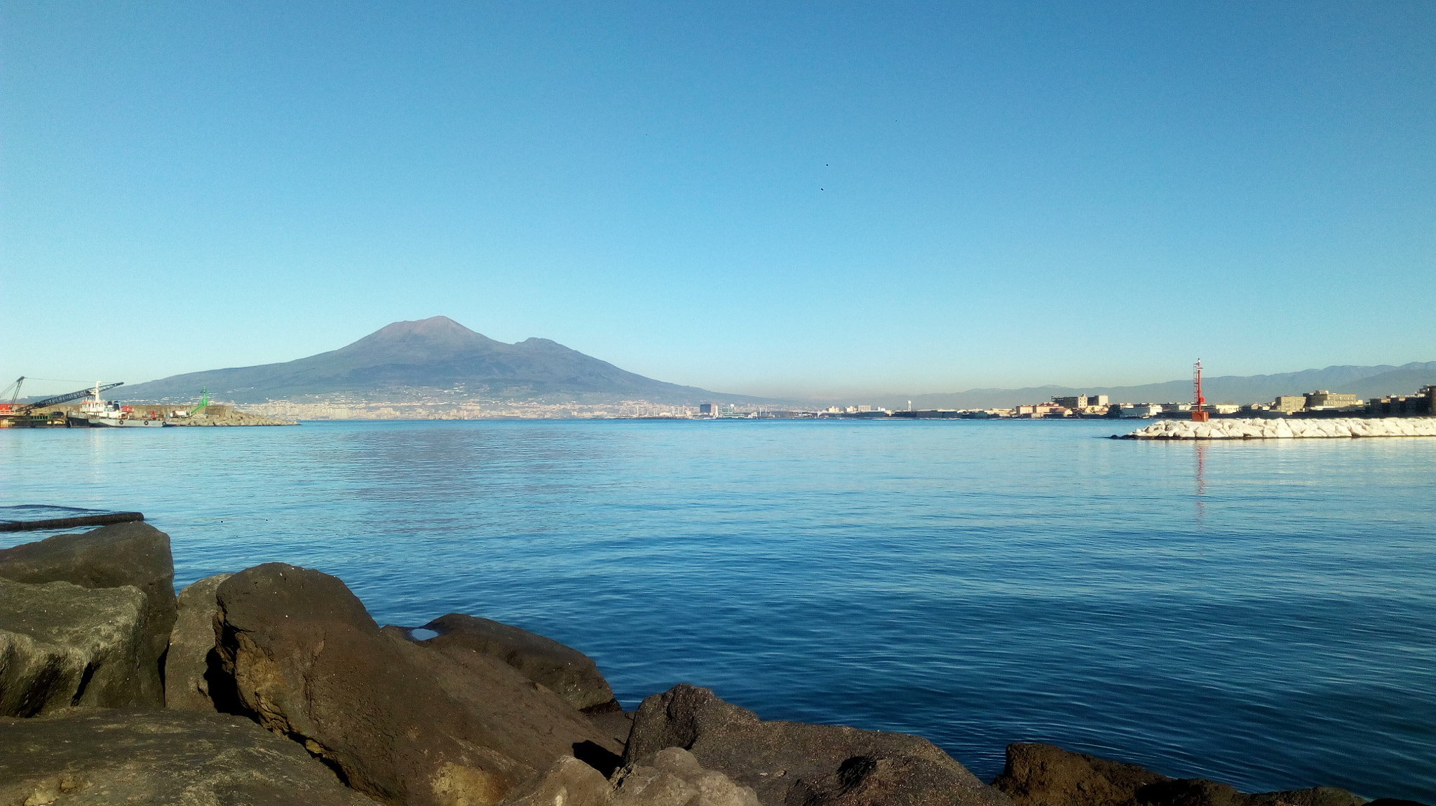 HUAWEI Y6 a! Compact sample photo. Sea photography