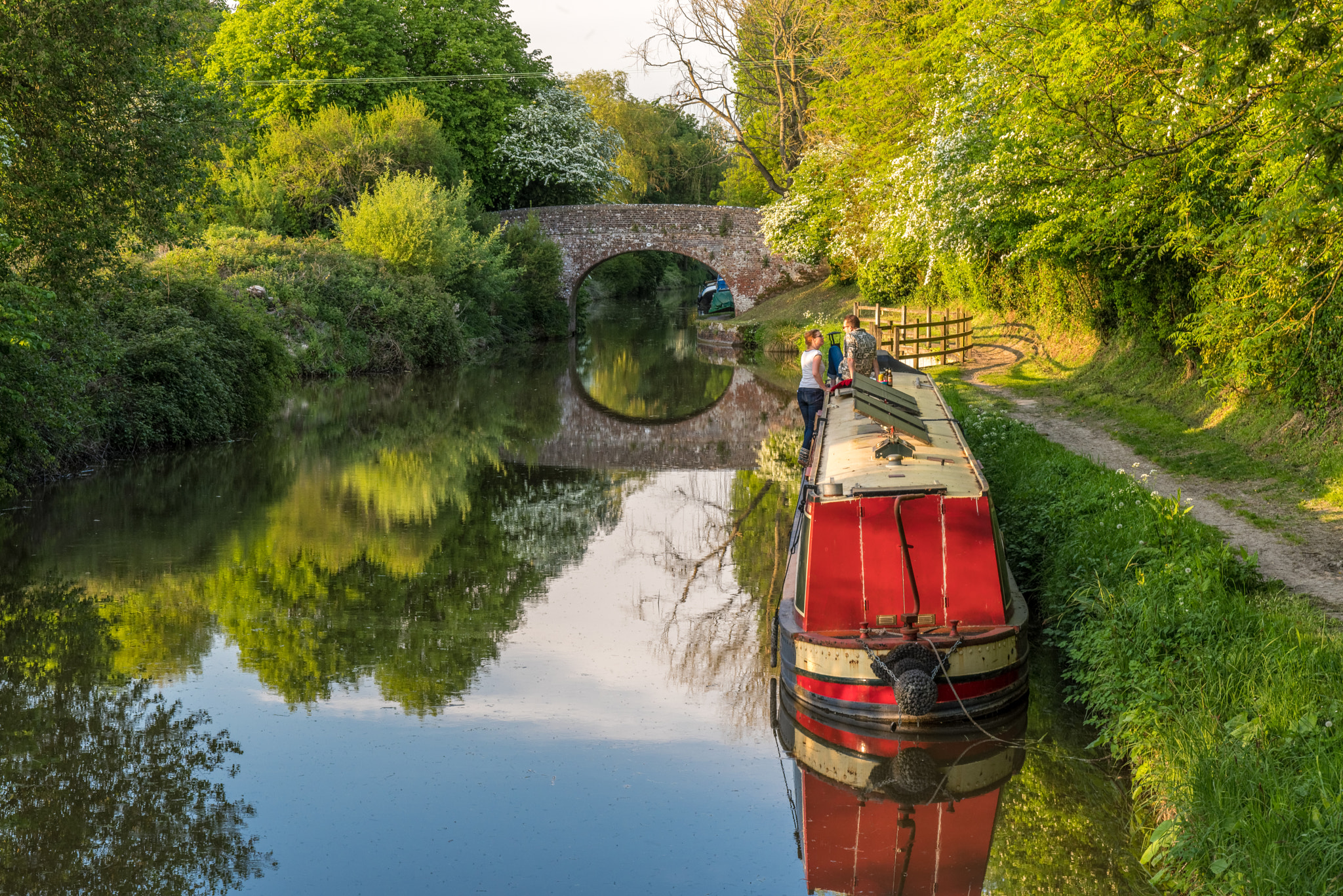 HD PENTAX-D FA 28-105mm F3.5-5.6 ED DC WR sample photo. Kennet and avon canal photography