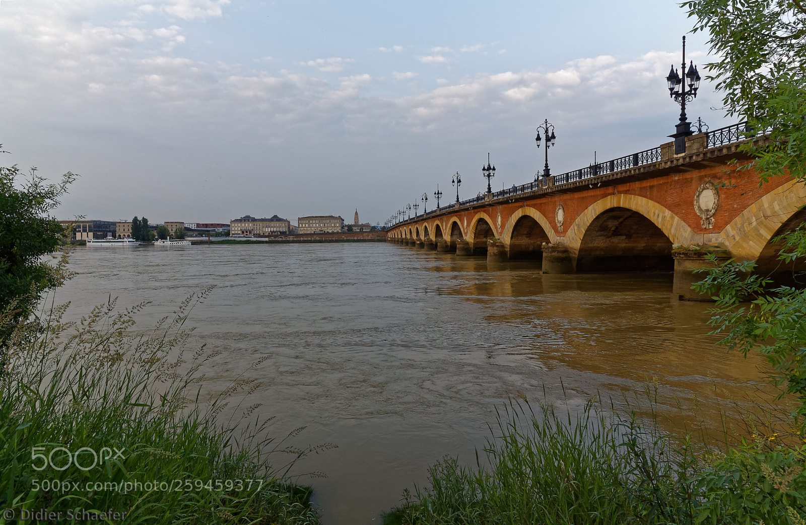 Canon EOS 50D sample photo. Pont de pierre photography