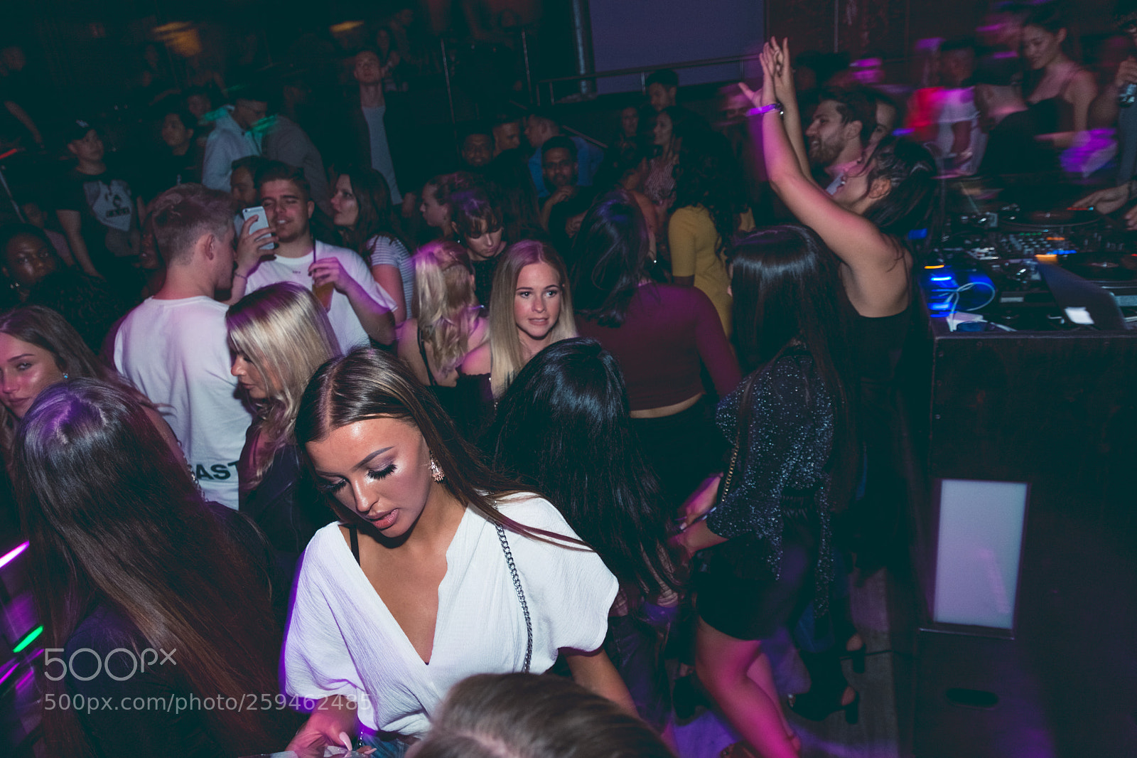 Nikon D7200 sample photo. Highend party shot photography