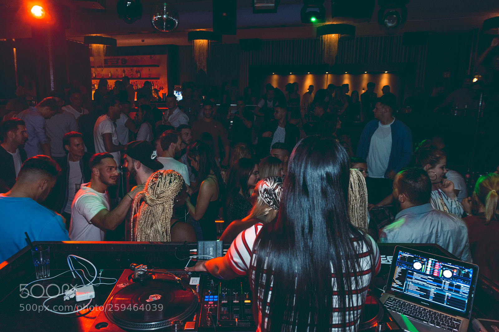 Nikon D7200 sample photo. Highend party shot photography
