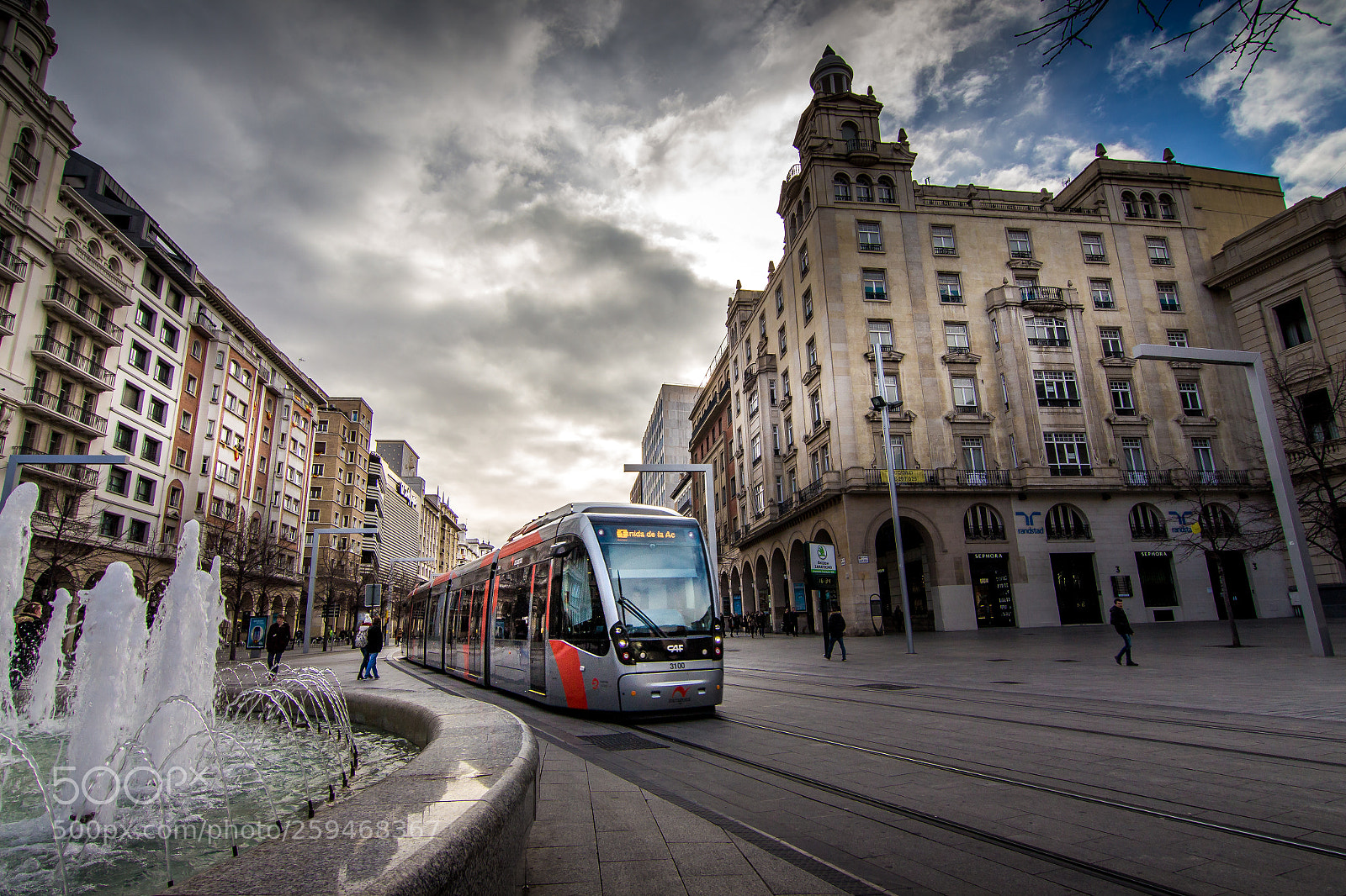 Canon EOS 700D (EOS Rebel T5i / EOS Kiss X7i) sample photo. Zaragoza photography