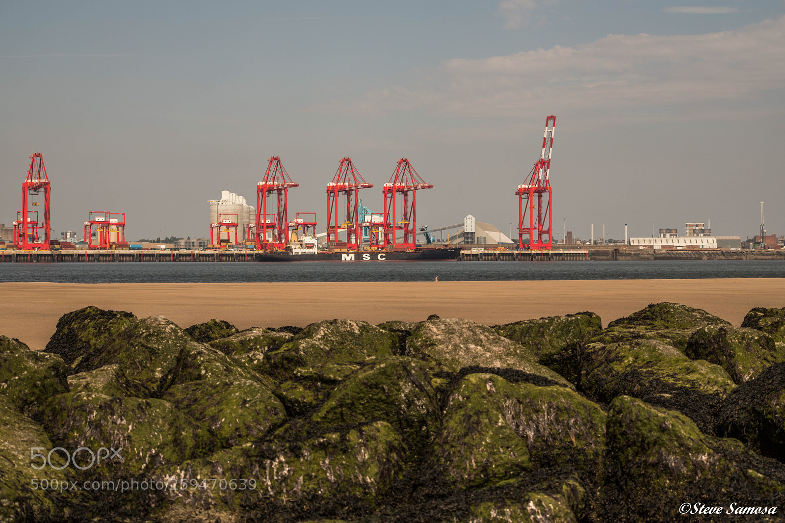 Canon EOS 6D Mark II sample photo. Liverpool deep water port photography