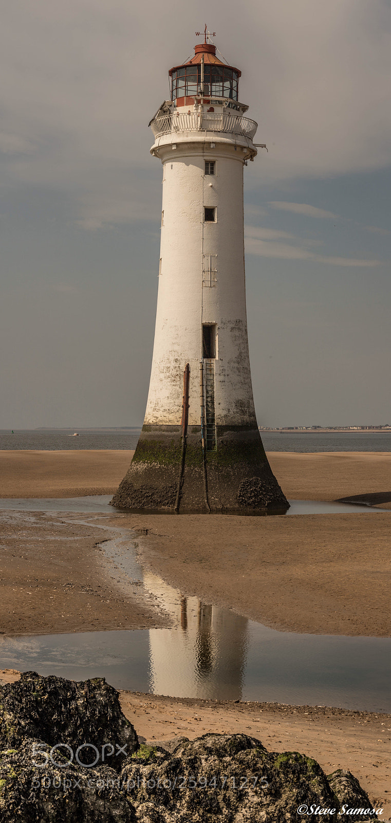 Canon EOS 6D Mark II sample photo. Perch rock lighthouse  photography