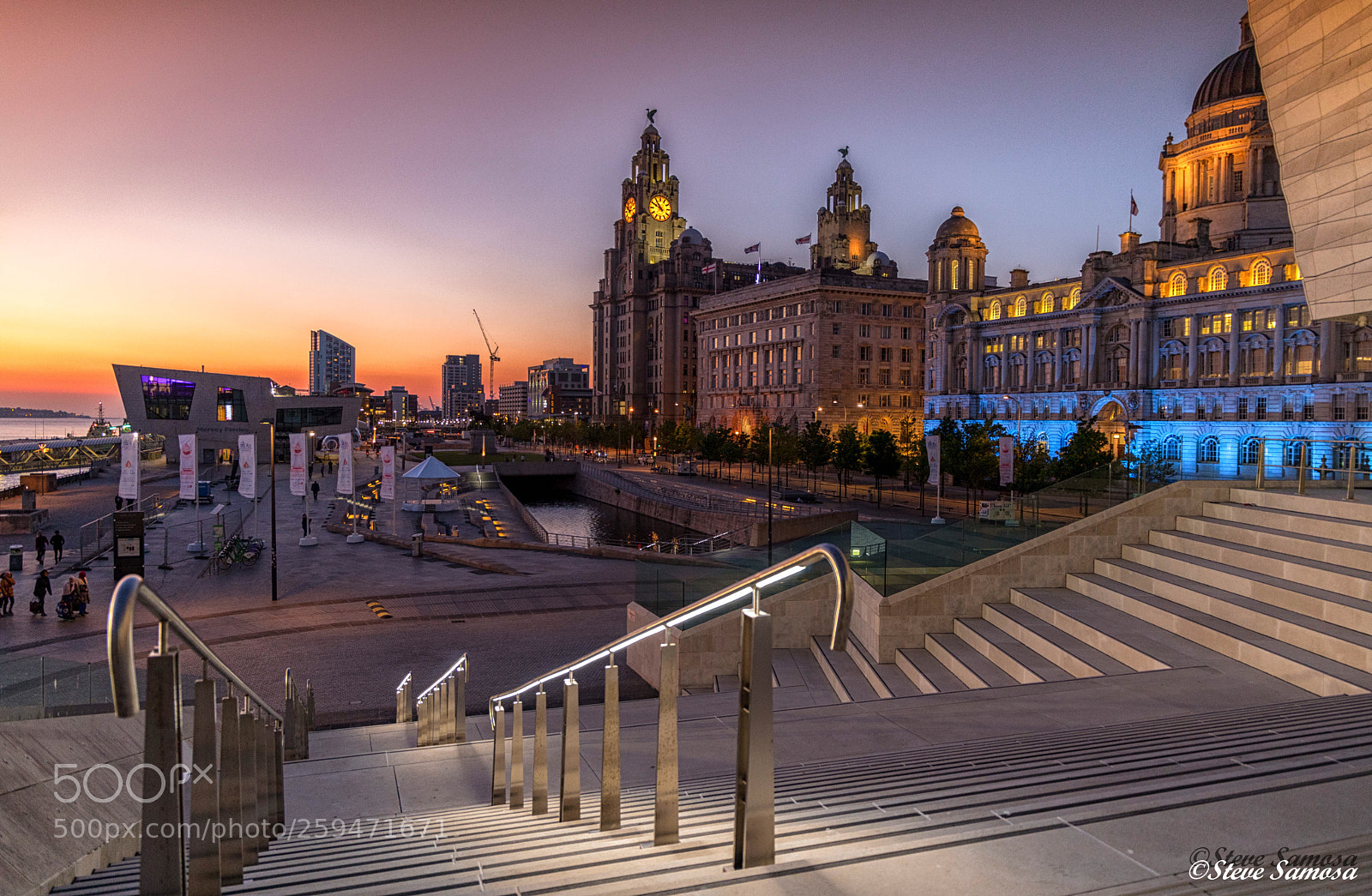 Canon EOS 6D Mark II sample photo. Liverpool pier head photography