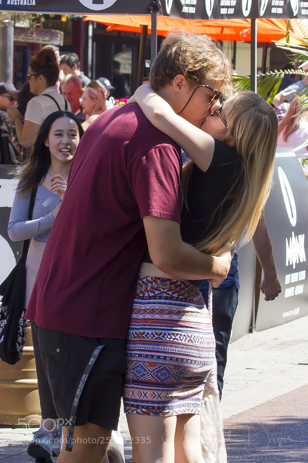 Canon EOS 7D sample photo. Love in the street photography