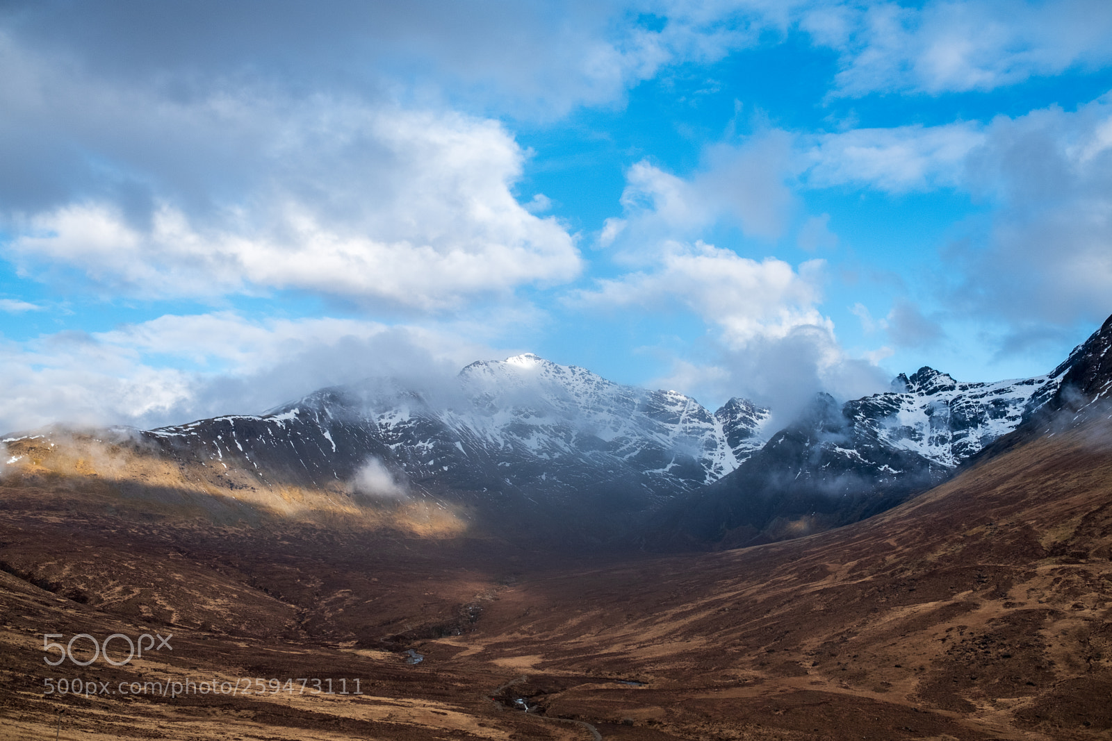 Fujifilm X-T2 sample photo. Moutain in the mist photography