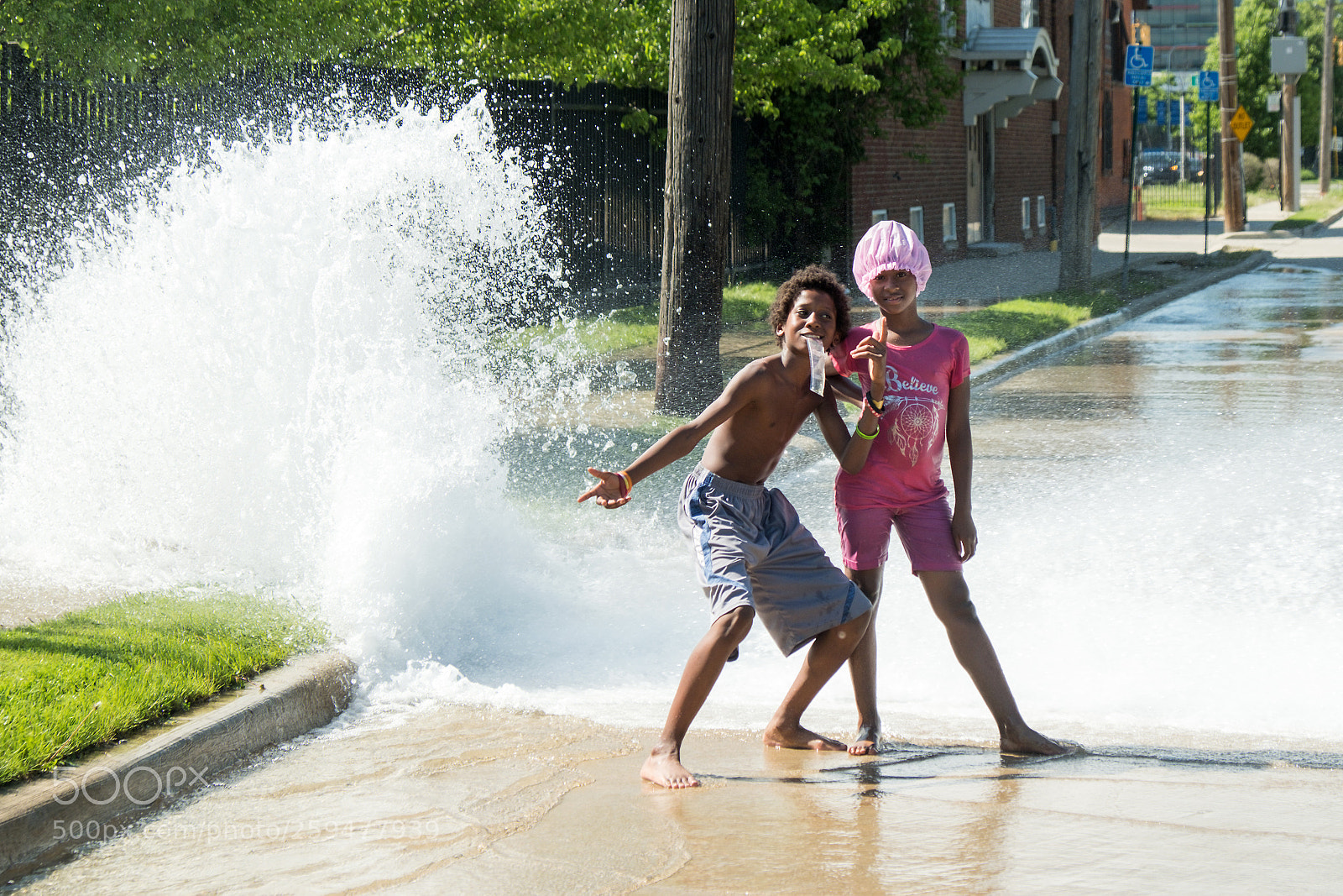 Fujifilm X-T2 sample photo. Water play photography