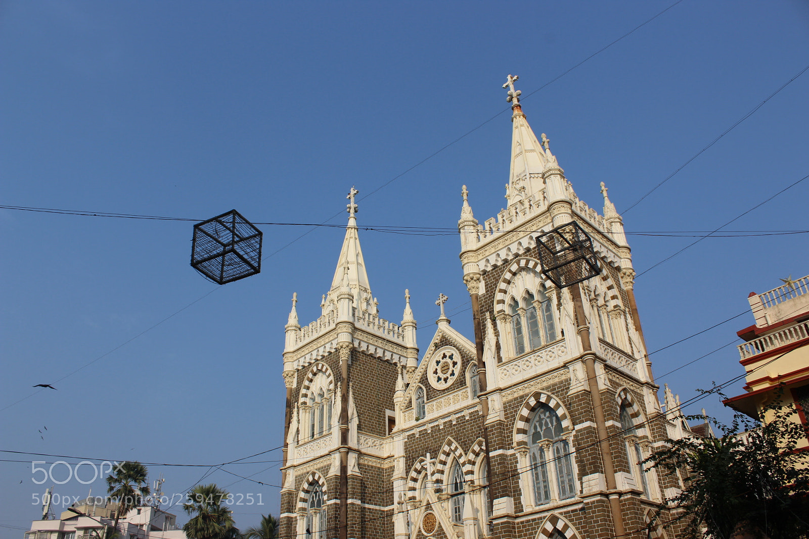 Canon EOS 1200D (EOS Rebel T5 / EOS Kiss X70 / EOS Hi) sample photo. Mount mary basilica bandra photography