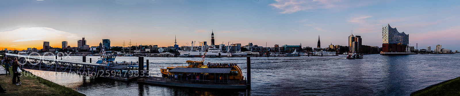 Nikon D750 sample photo. Hamburg  hafen - skyline photography