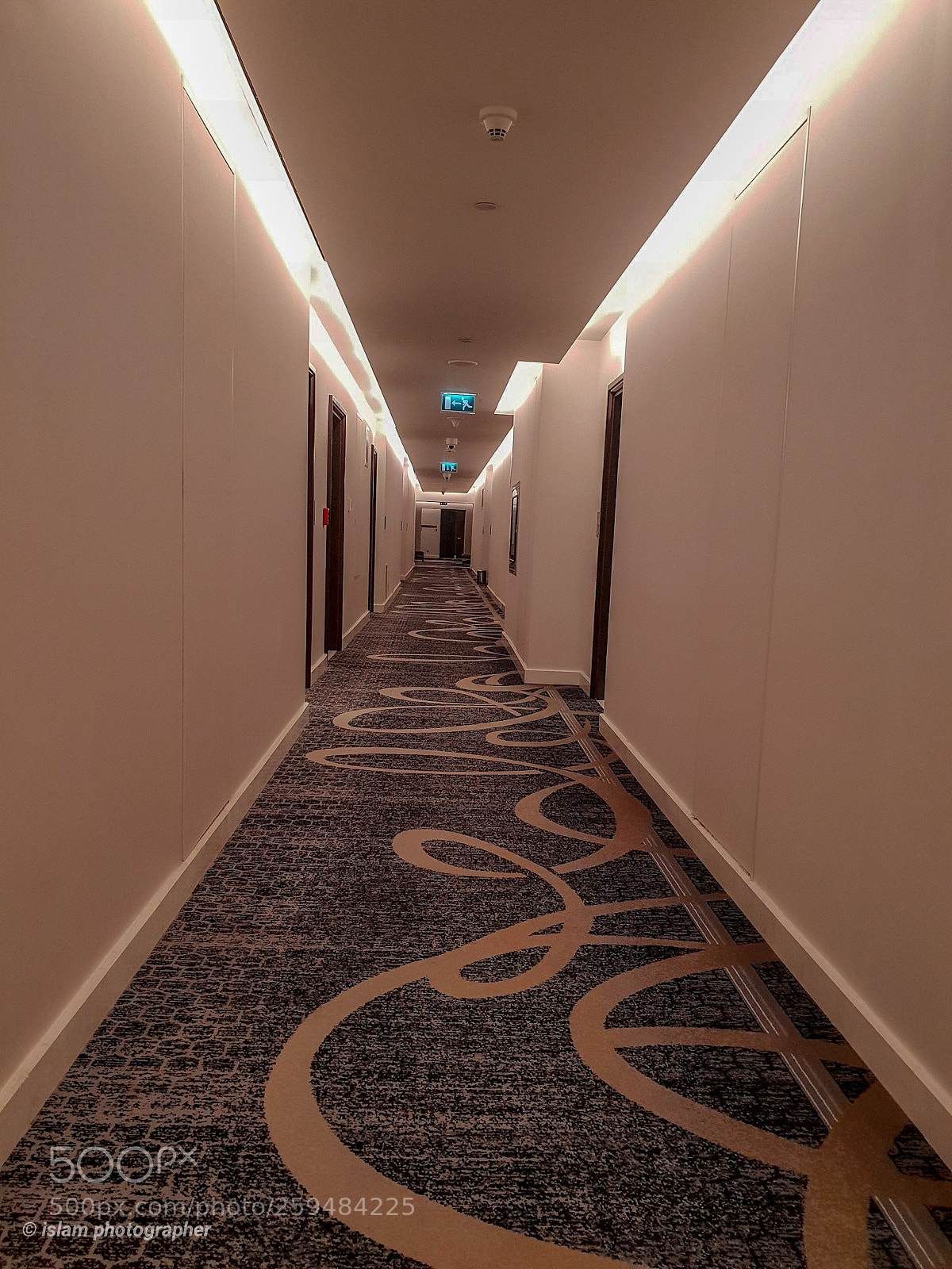 Samsung Galaxy S9+ sample photo. Untitled photography