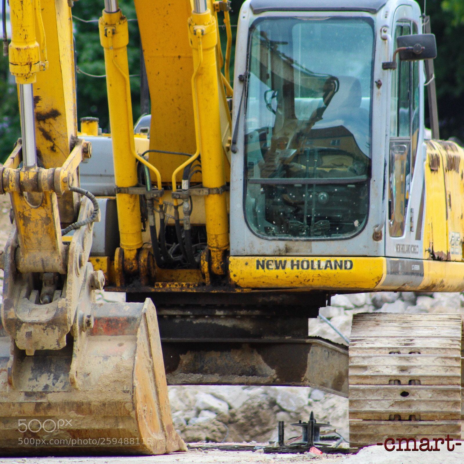 Canon EOS 1300D (EOS Rebel T6 / EOS Kiss X80) sample photo. Excavator  photography