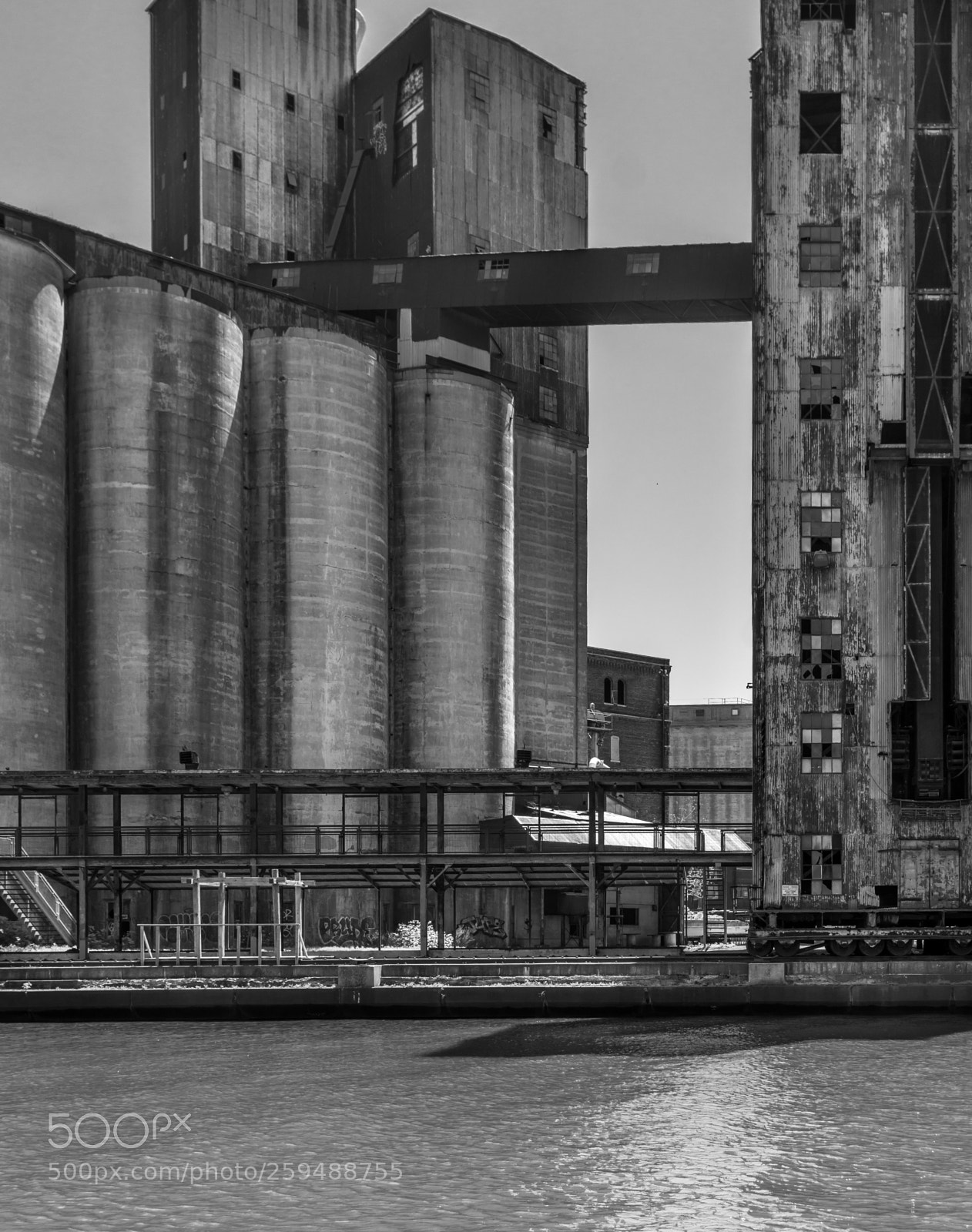 Sony a6300 sample photo. Buffalo river grain elevators photography
