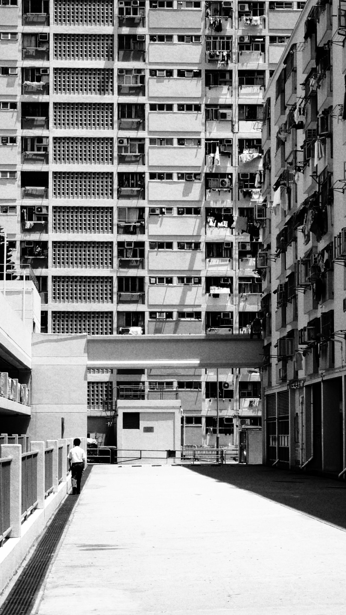 Fujifilm X-A1 sample photo. On the road photography