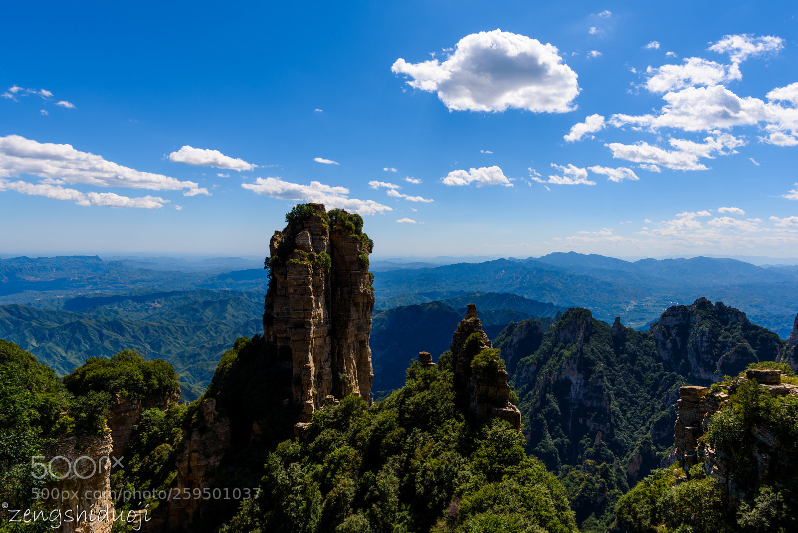 Nikon D750 sample photo. 登高望远 photography