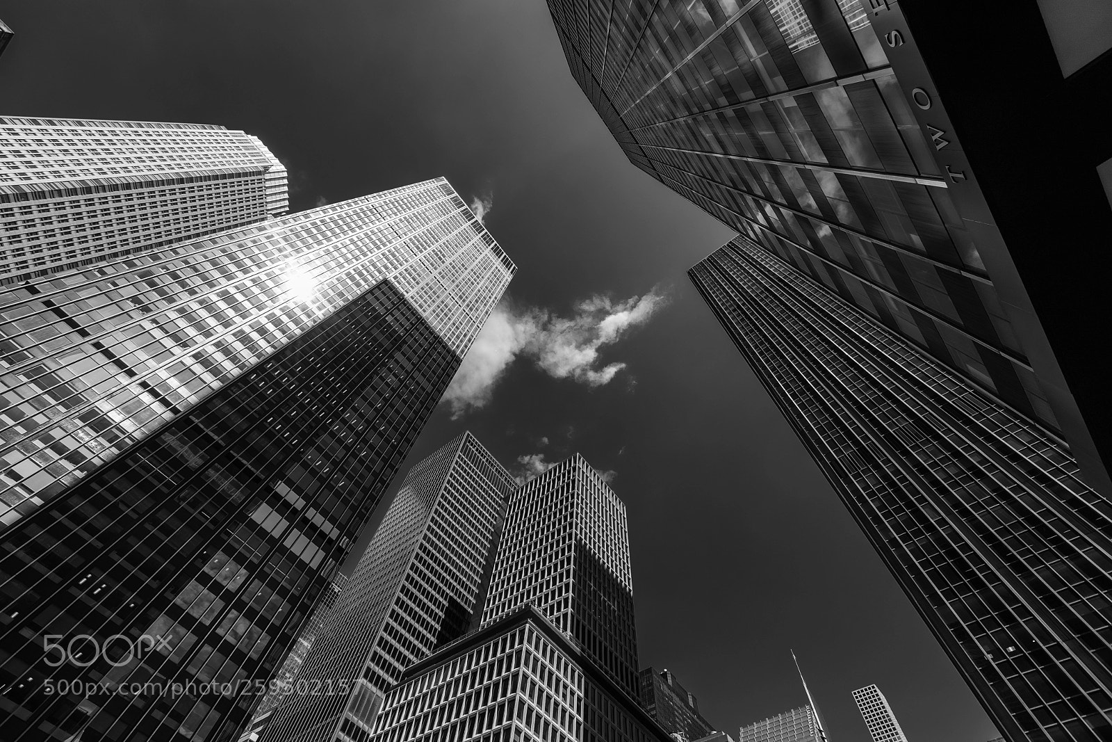 Canon EOS 5D Mark IV sample photo. Skyscraper photography