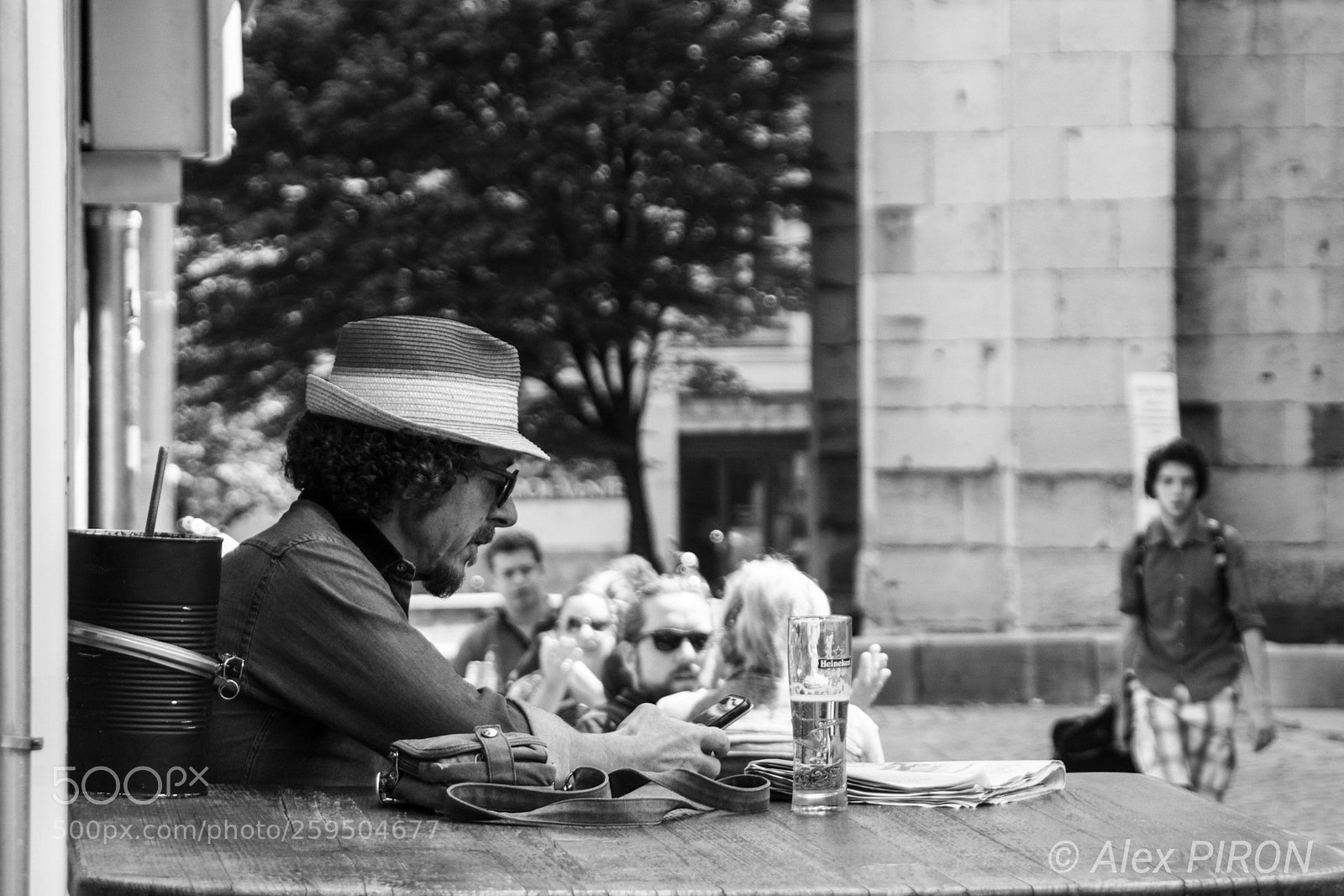Sony SLT-A77 sample photo. Instant calme en terrasse. photography