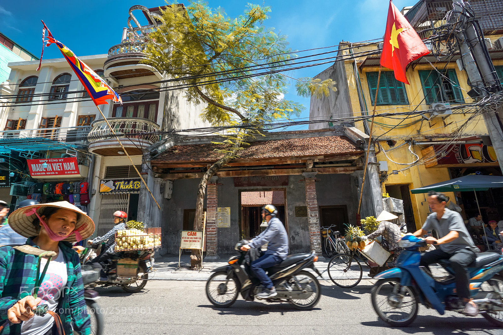 Sony a6000 sample photo. Hanoi photography